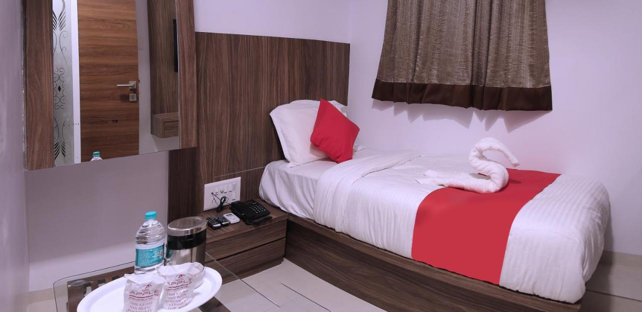 Hotel Apple Inn Nová Bombaj Exteriér fotografie