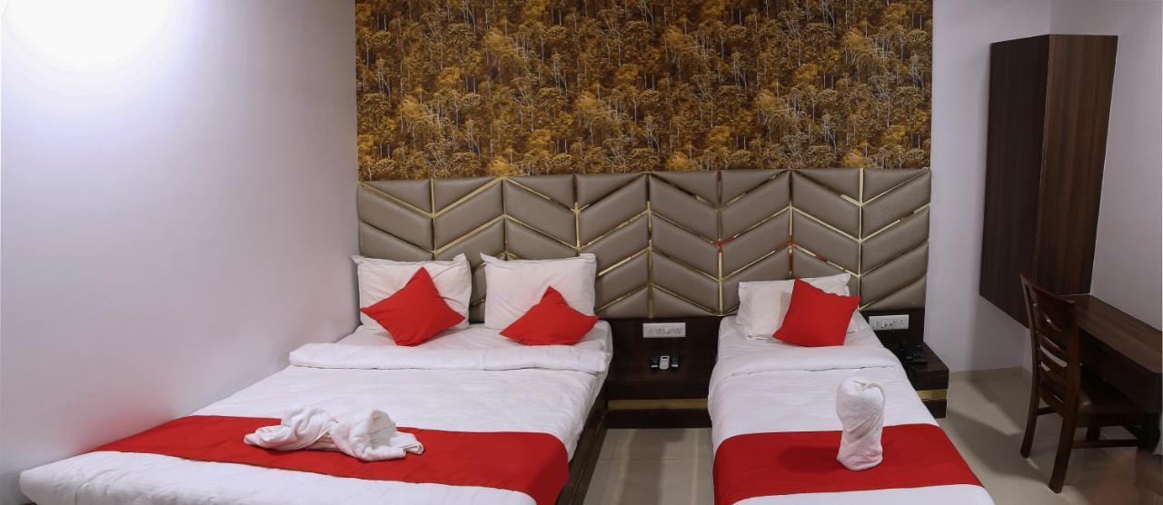 Hotel Apple Inn Nová Bombaj Exteriér fotografie
